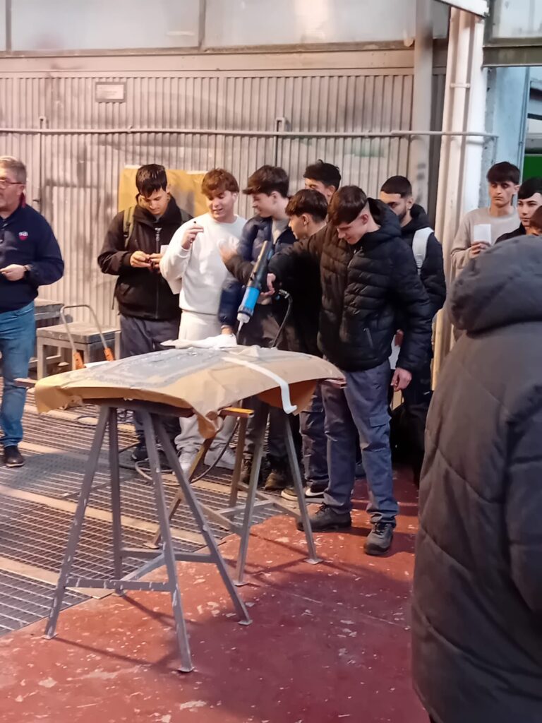Adsalas - Salas Skills: formación real para los profesionales del futuro