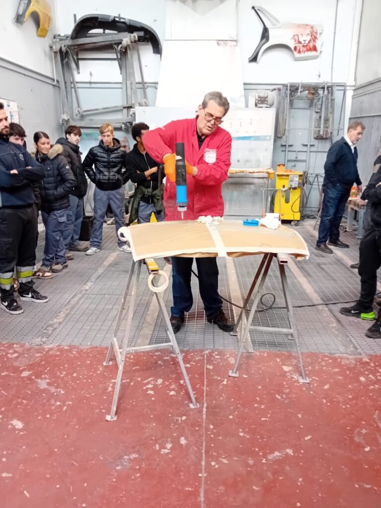 Adsalas - Salas Skills: formación real para los profesionales del futuro