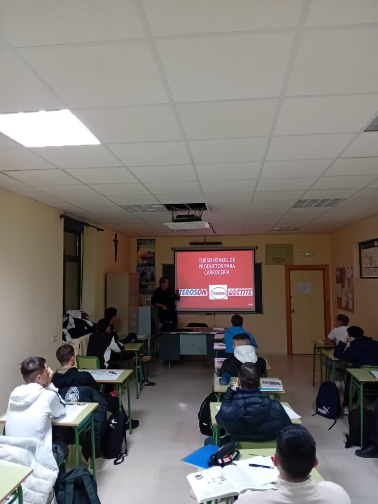 Adsalas - Salas Skills: formación real para los profesionales del futuro