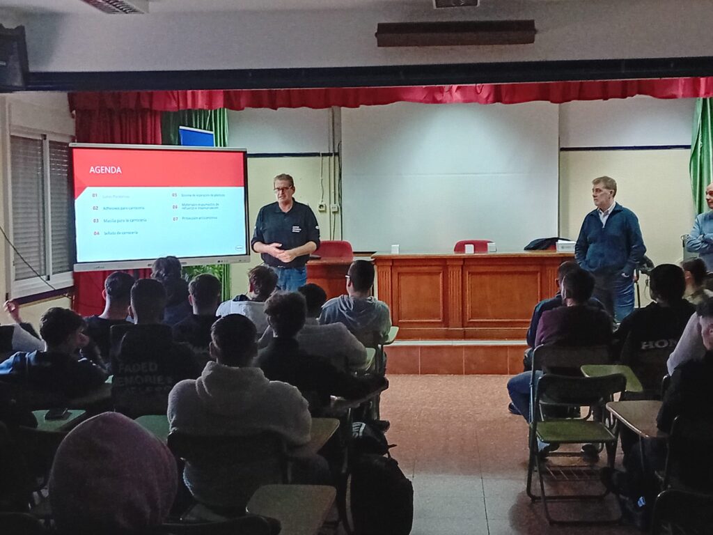Adsalas - Salas Skills: formación real para los profesionales del futuro